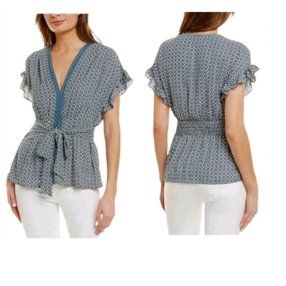 NWOT Max Studio Chic Blue Patterned V-Neck Blouse with Tie Waist M